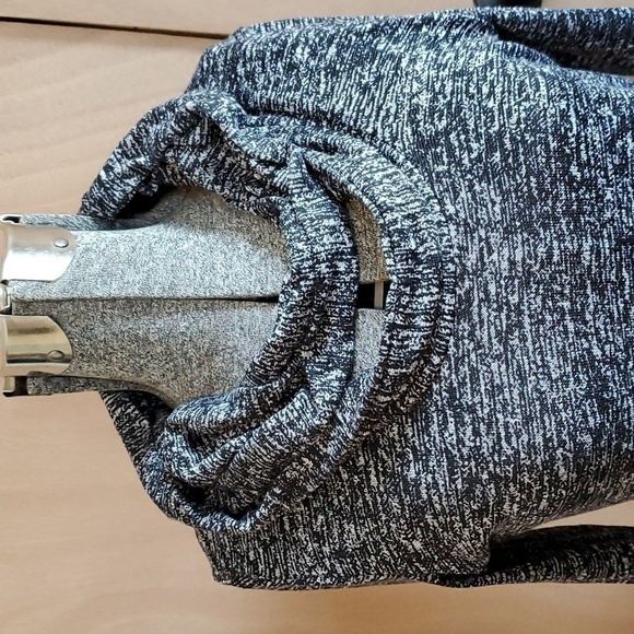 Amanda Lane Dress - Picture 2 of 5